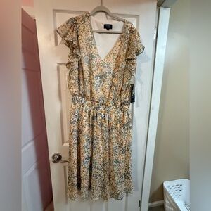 MSK Floral Ruffle Sleeve Midi Dress